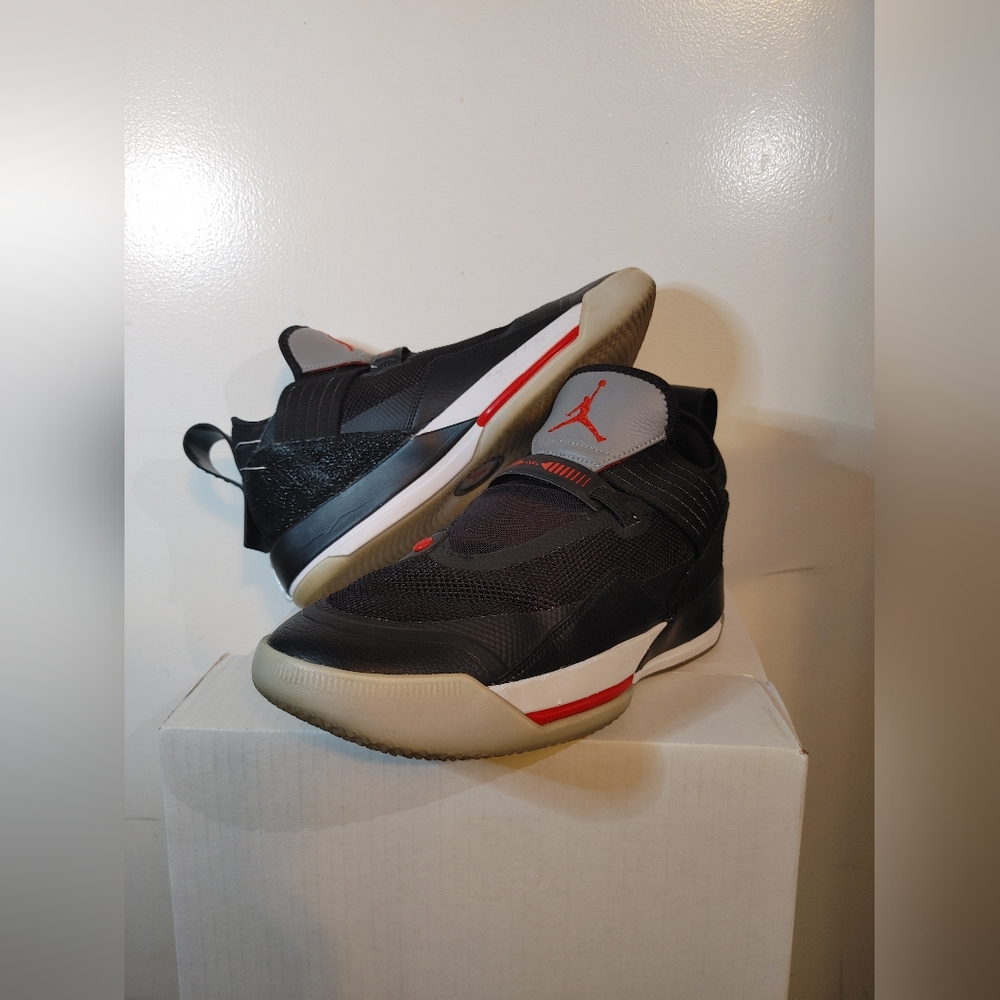 Air Jordan 33 XXXIII Black and Red Men's Shoes Fast Fit - Picture 6 of 7